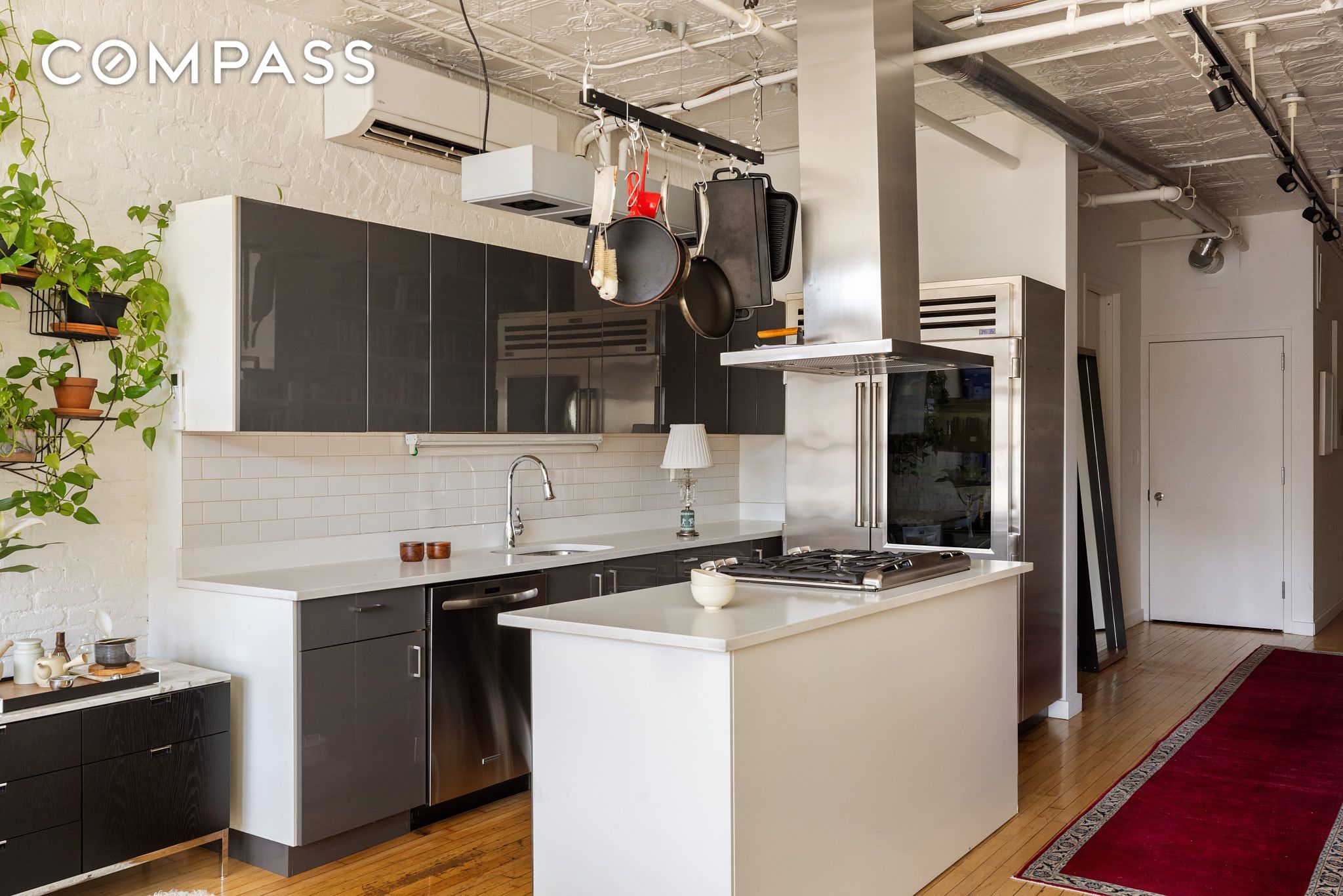 #4 photo, 84 Forsyth Street, Lower East Side , NY 10002