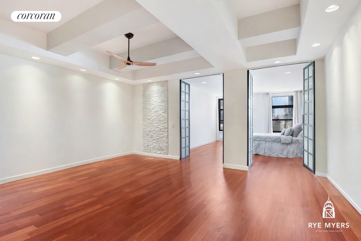 #12 photo, 529 W 42ND Street, ম্যানহাটন Hell's Kitchen , NY 10036