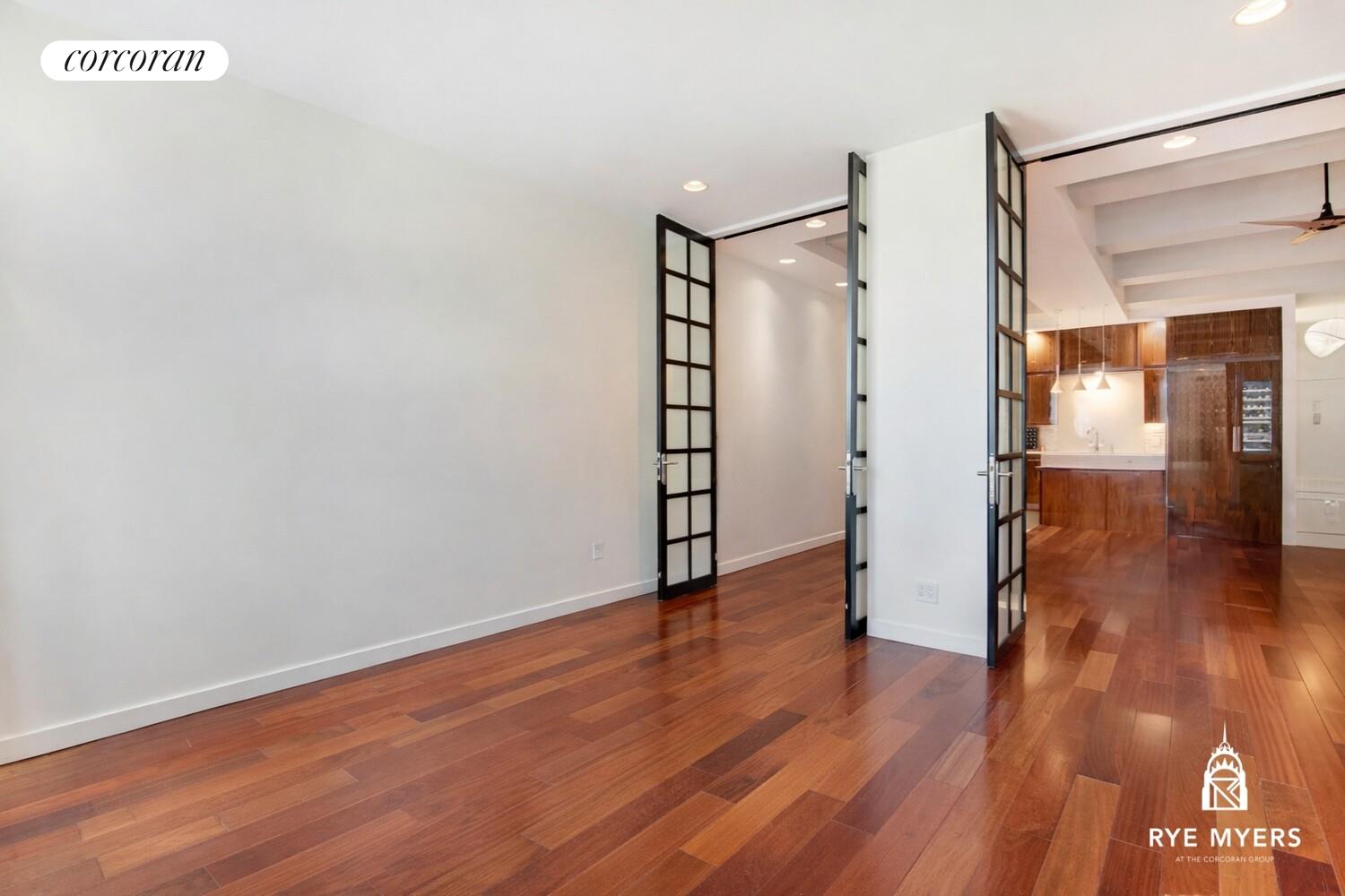 #15 photo, 529 W 42ND Street, ম্যানহাটন Hell's Kitchen , NY 10036