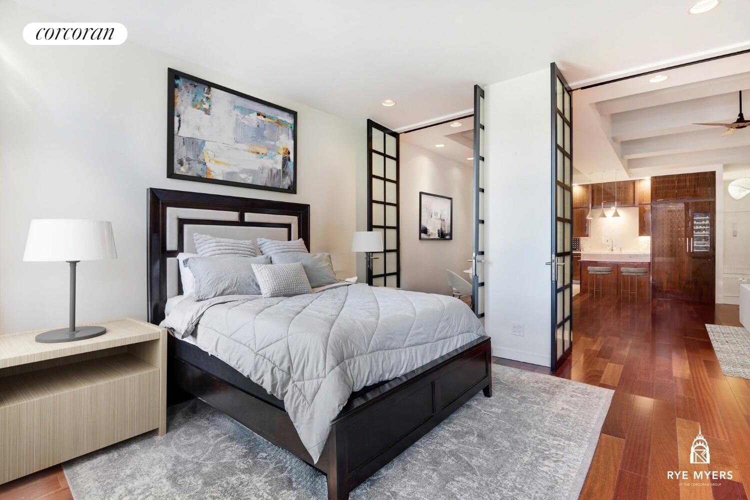 #6 photo, 529 W 42ND Street, ম্যানহাটন Hell's Kitchen , NY 10036