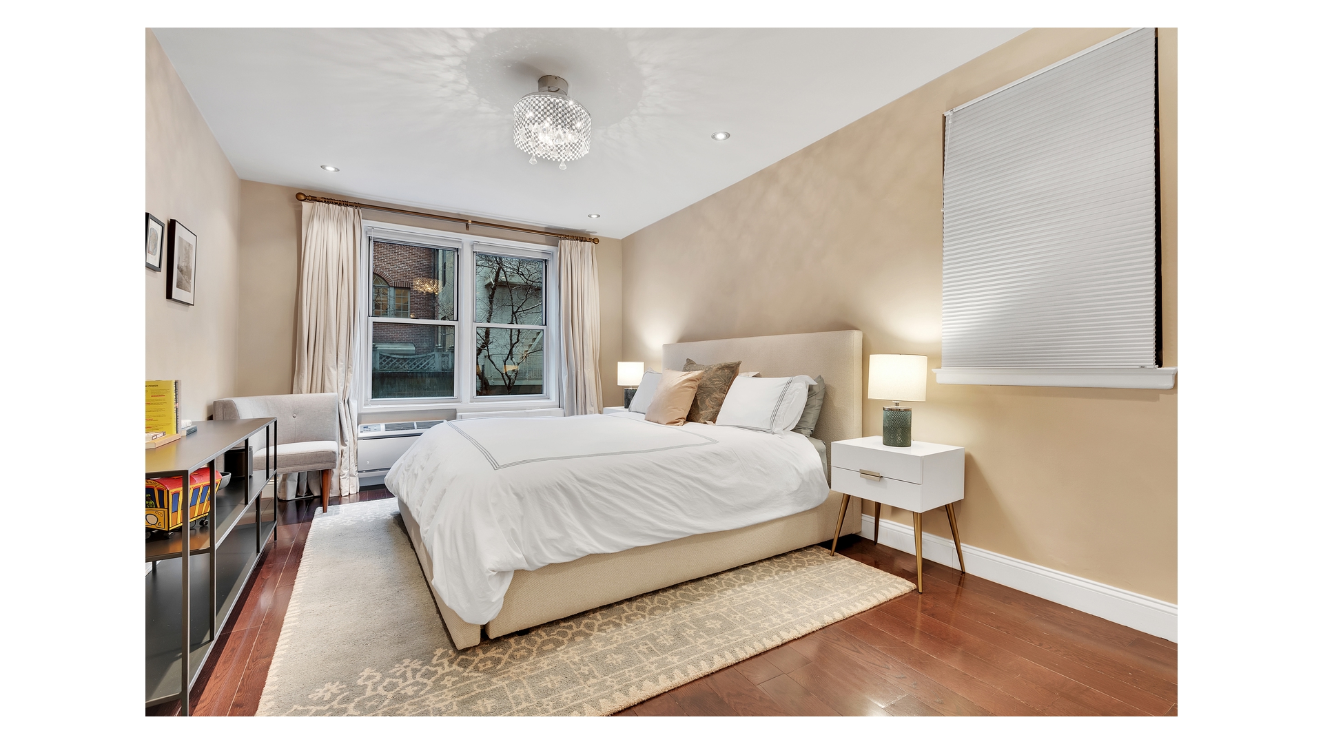 #5 photo, 64 E 94TH Street, Carnegie Hill , NY 10128