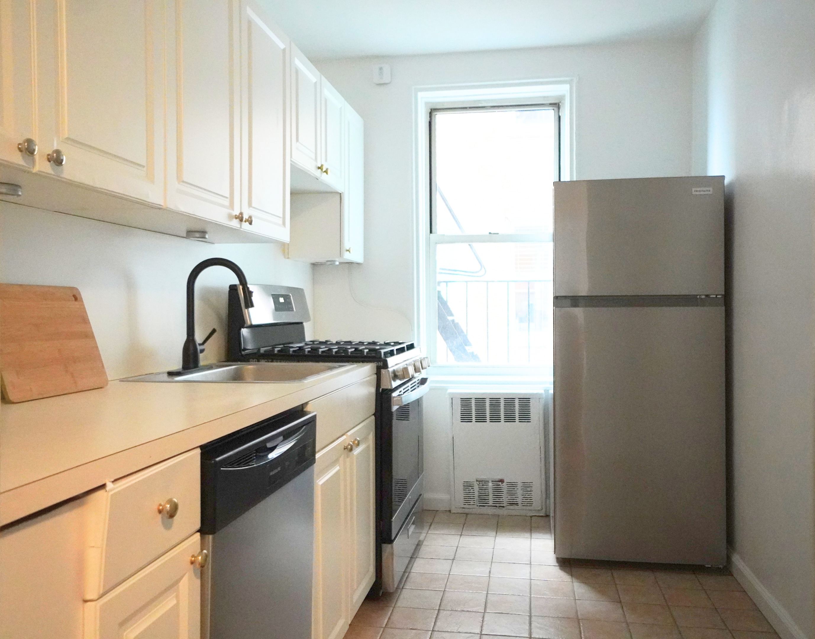 #7 photo, 330-340 Haven Avenue, Washington Heights , NY 10033