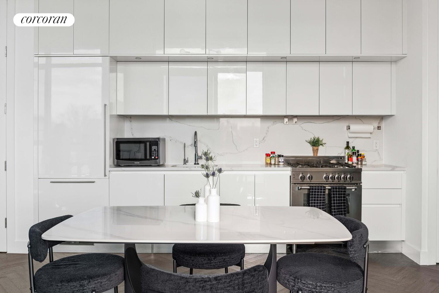 #5 photo, 88 WITHERS Street, ব্রুকলিন Williamsburg , NY 11211