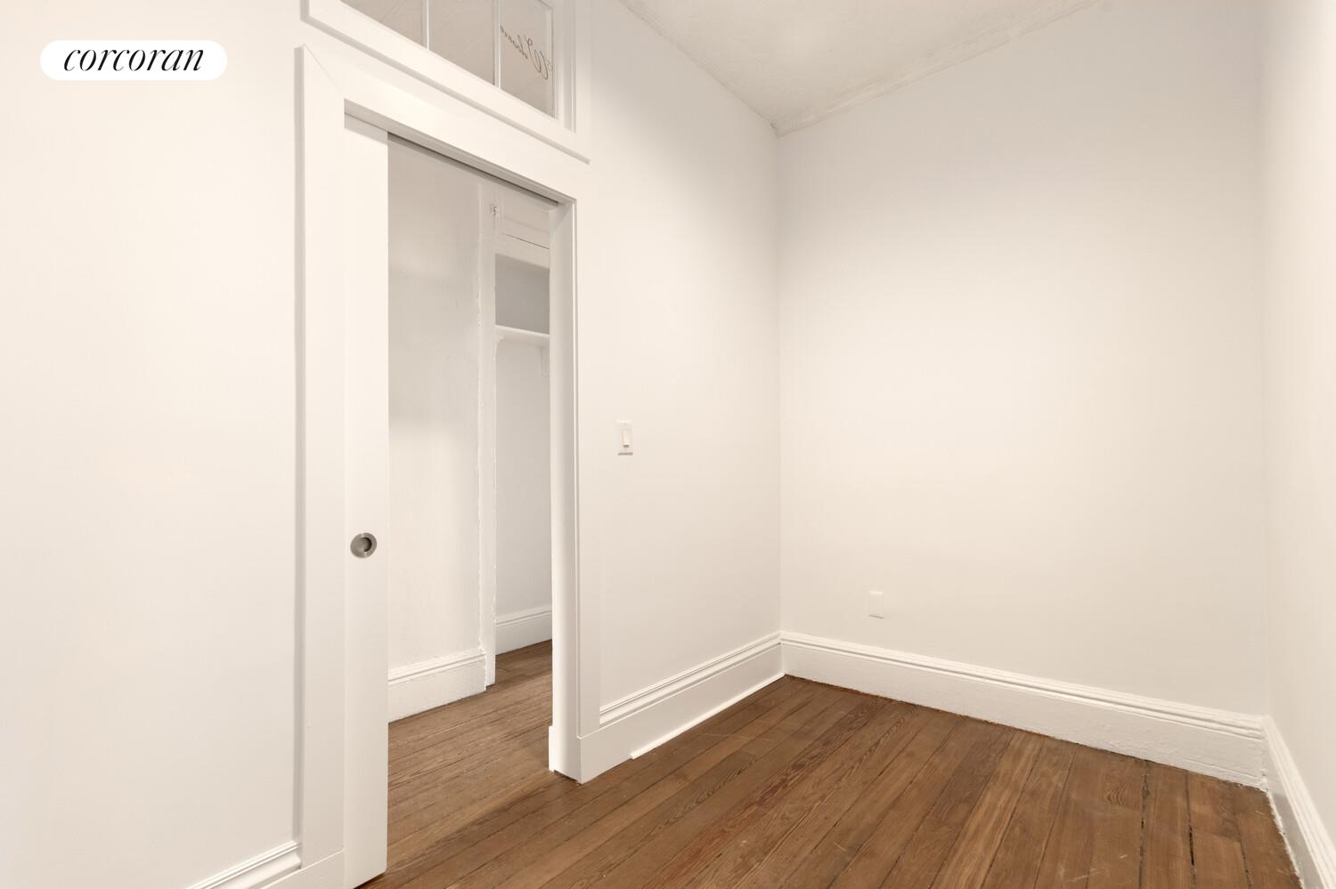 #8 photo, 100 NEWEL Street, ব্রুকলিন Greenpoint , NY 11222