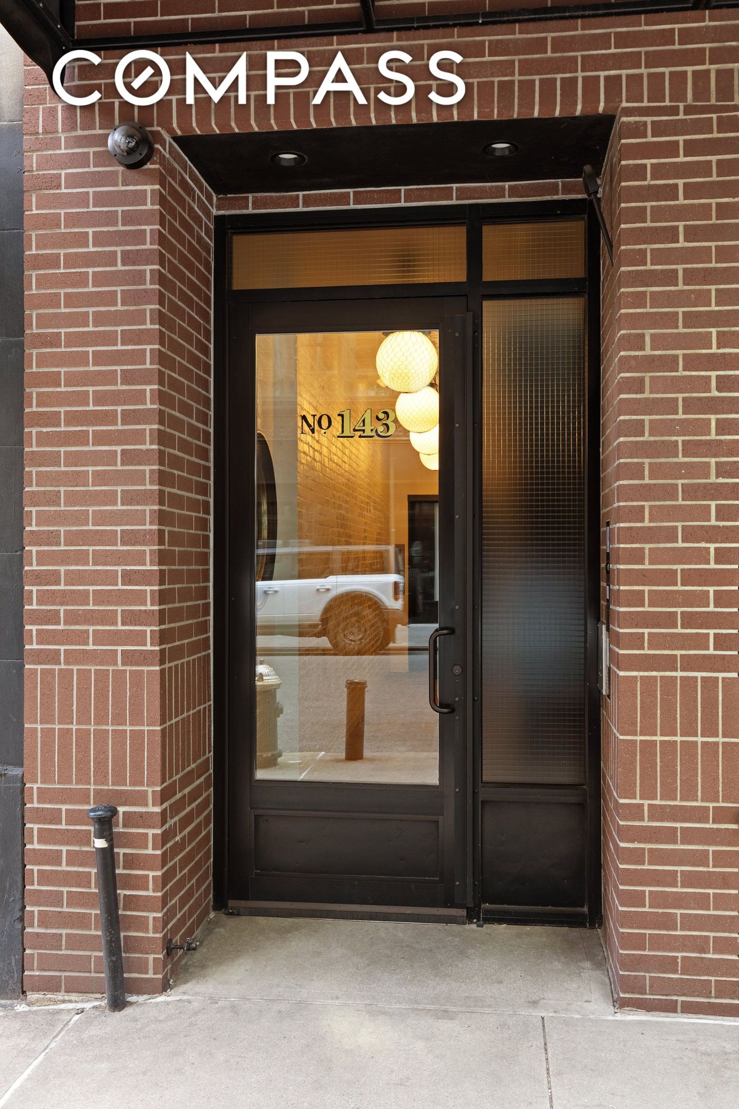 #13 photo, 143 W 27th Street, मैनहटन Chelsea , NY 10001