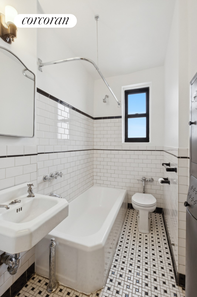 #7 photo, 95 PARK Terrace E, ম্যানহাটন Inwood , NY 10034