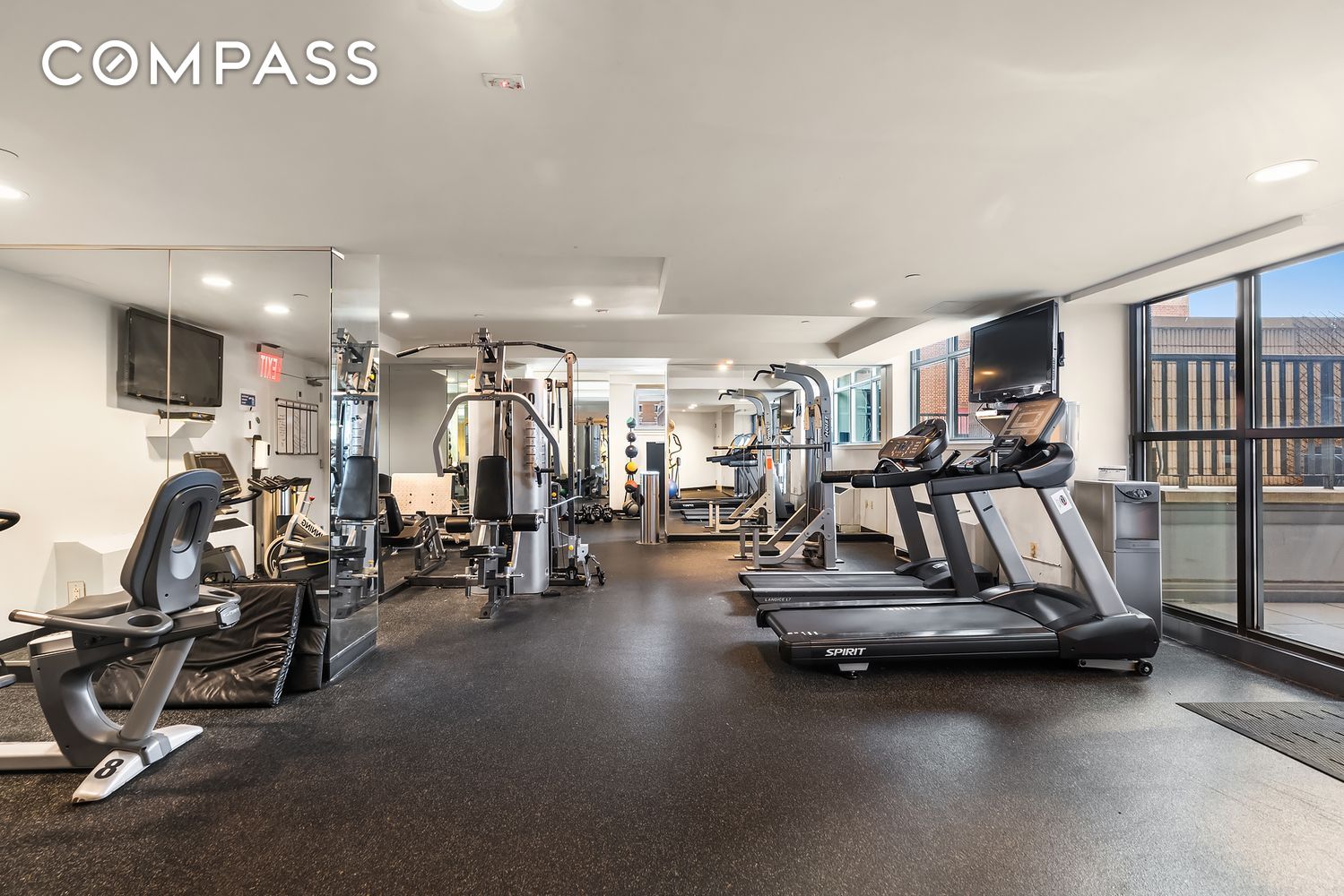 #11 photo, 1485 5th Avenue, Harlem , NY 10035