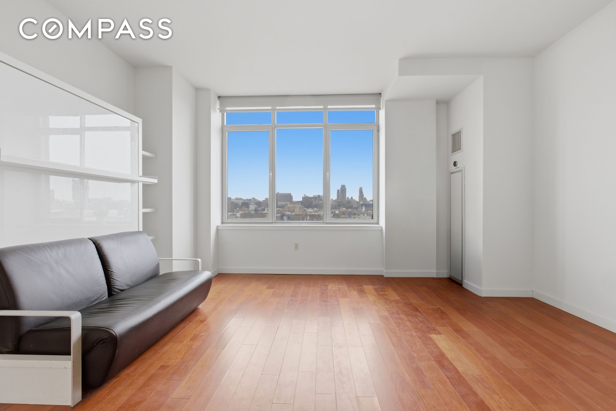 #3 photo, 1485 5th Avenue, Harlem , NY 10035