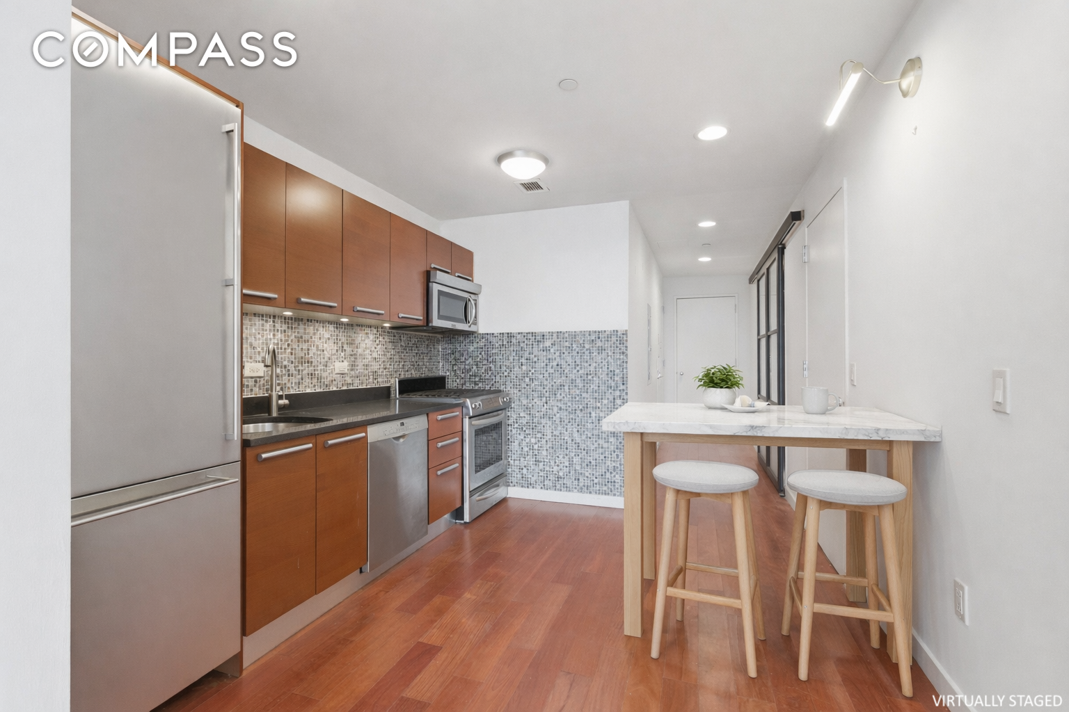 #7 photo, 1485 5th Avenue, Harlem , NY 10035