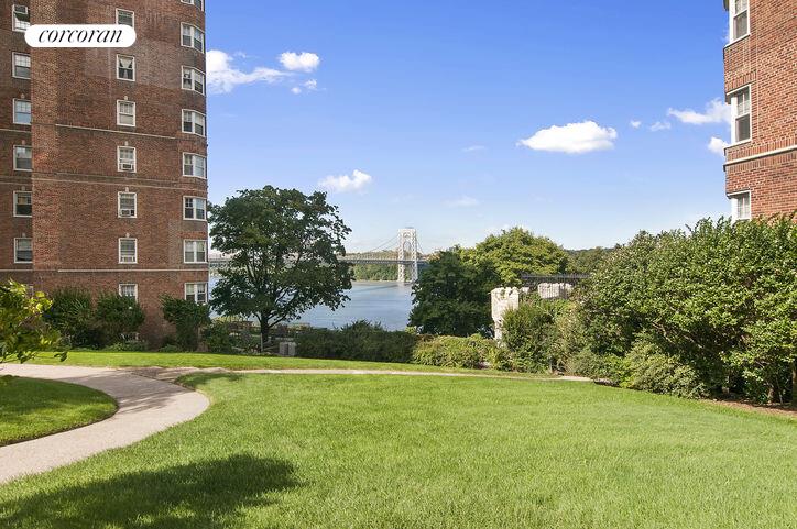 #17 photo, 120 CABRINI Boulevard, ম্যানহাটন Hudson Heights , NY 10033