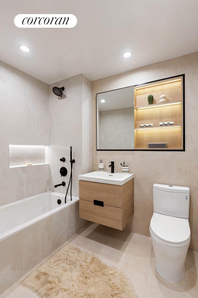 #7 photo, 25-23 NEWTOWN Avenue, Astoria , NY 11102