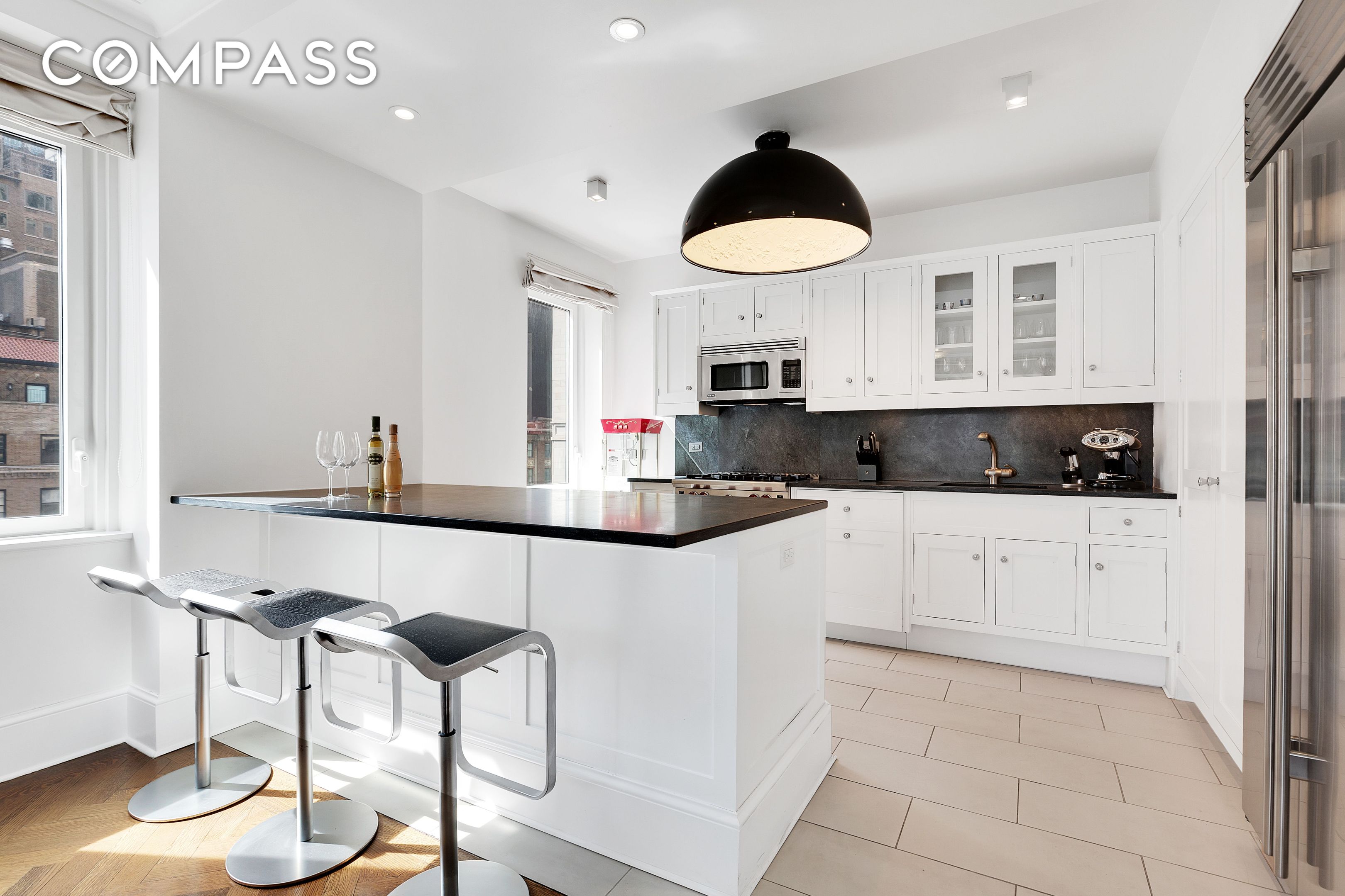 #6 photo, 530 Park Avenue, Lenox Hill , NY 10065