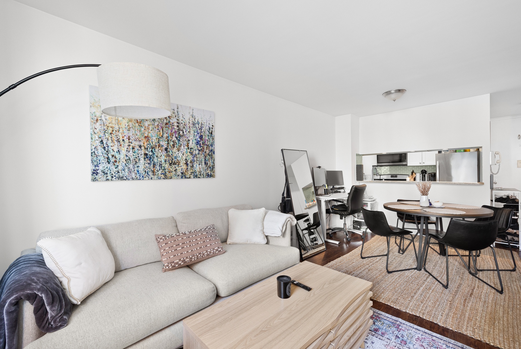 #5 photo, 30 W 61st Street, Lincoln Square , NY 10023