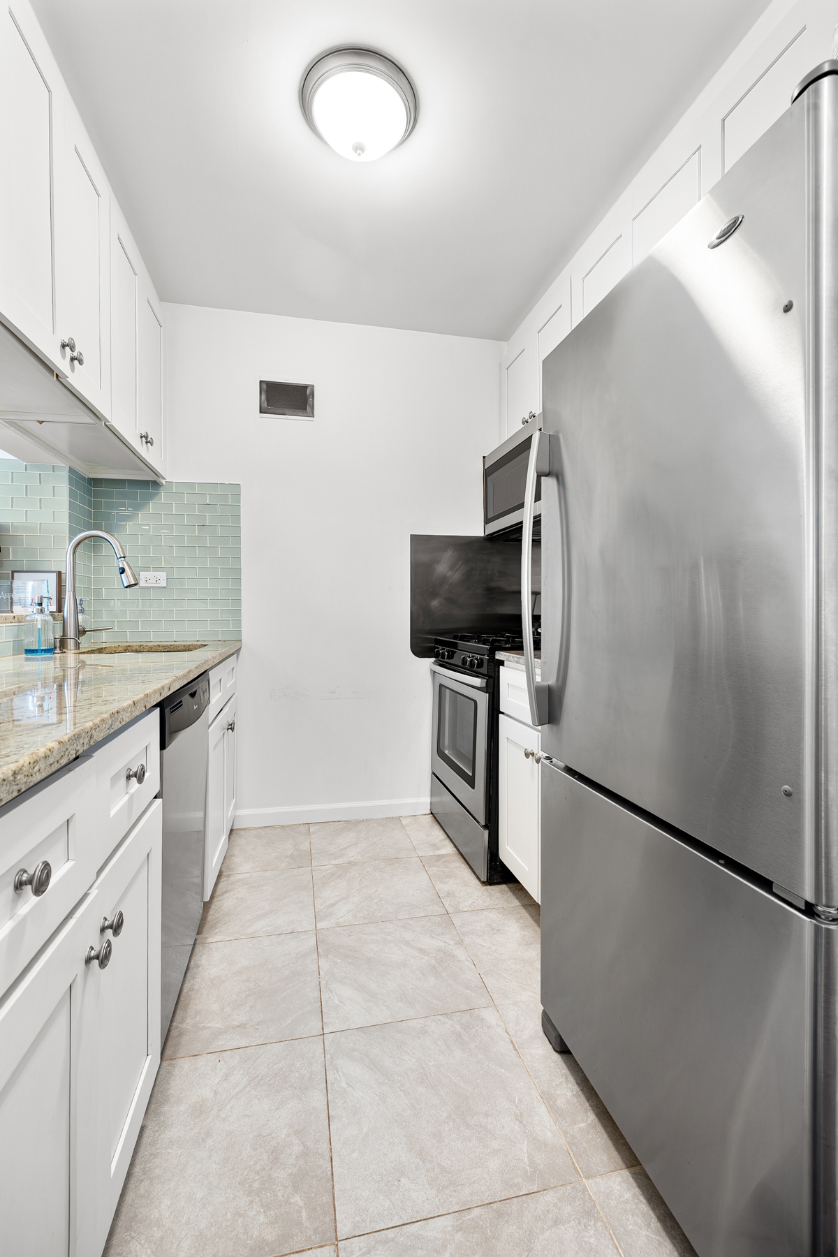 #8 photo, 30 W 61st Street, Lincoln Square , NY 10023