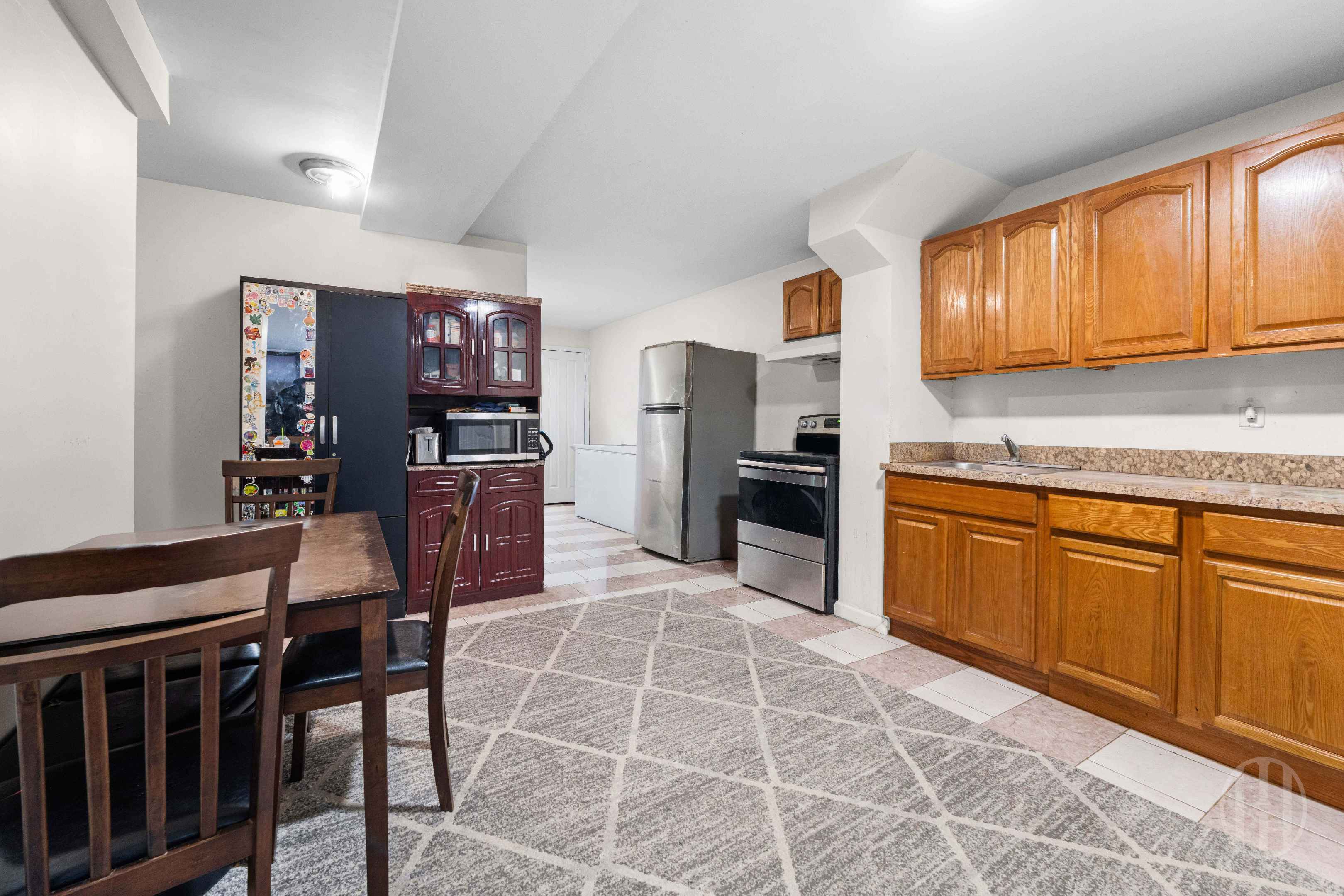 #12 photo, 109-32 156th Street, Jamaica , NY 11433