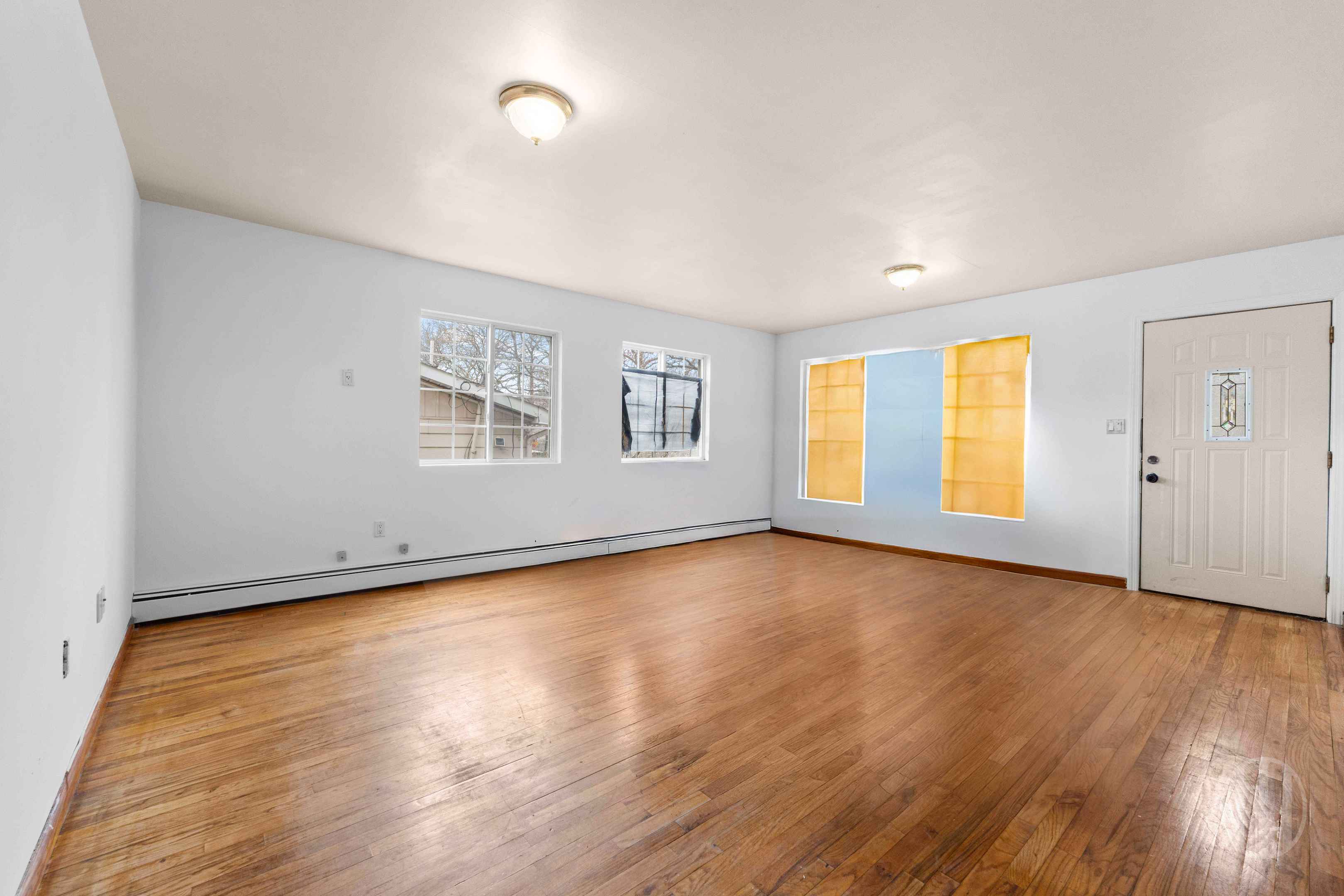 #4 photo, 109-32 156th Street, Jamaica , NY 11433