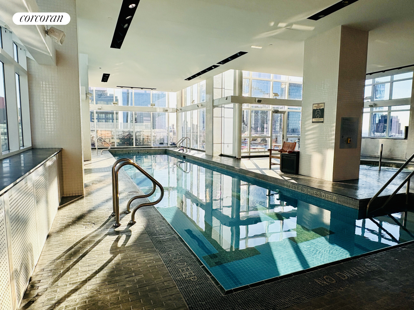 #15 photo, 350 W 42ND Street, ম্যানহাটন Hell's Kitchen , NY 10036