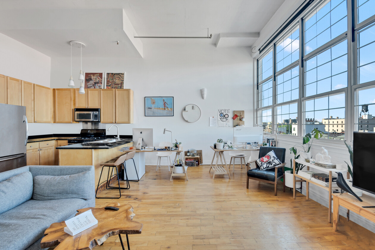 #10 photo, 689 MYRTLE Avenue, ব্রুকলিন Bedford-Stuyvesant , NY 11205