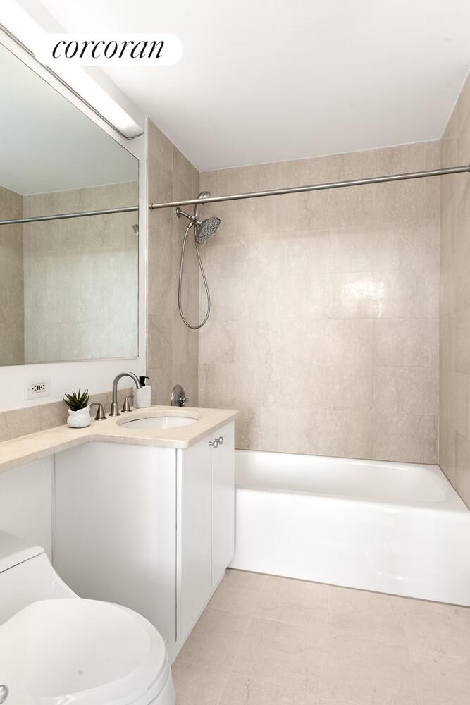 #7 photo, 1760 2ND Avenue, ম্যানহাটন Yorkville , NY 10128