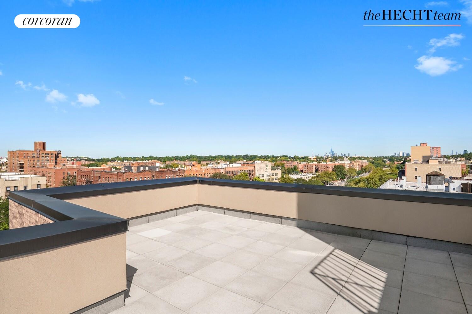 #11 photo, 265 OCEAN Parkway, ব্রুকলিন Kensington , NY 11218