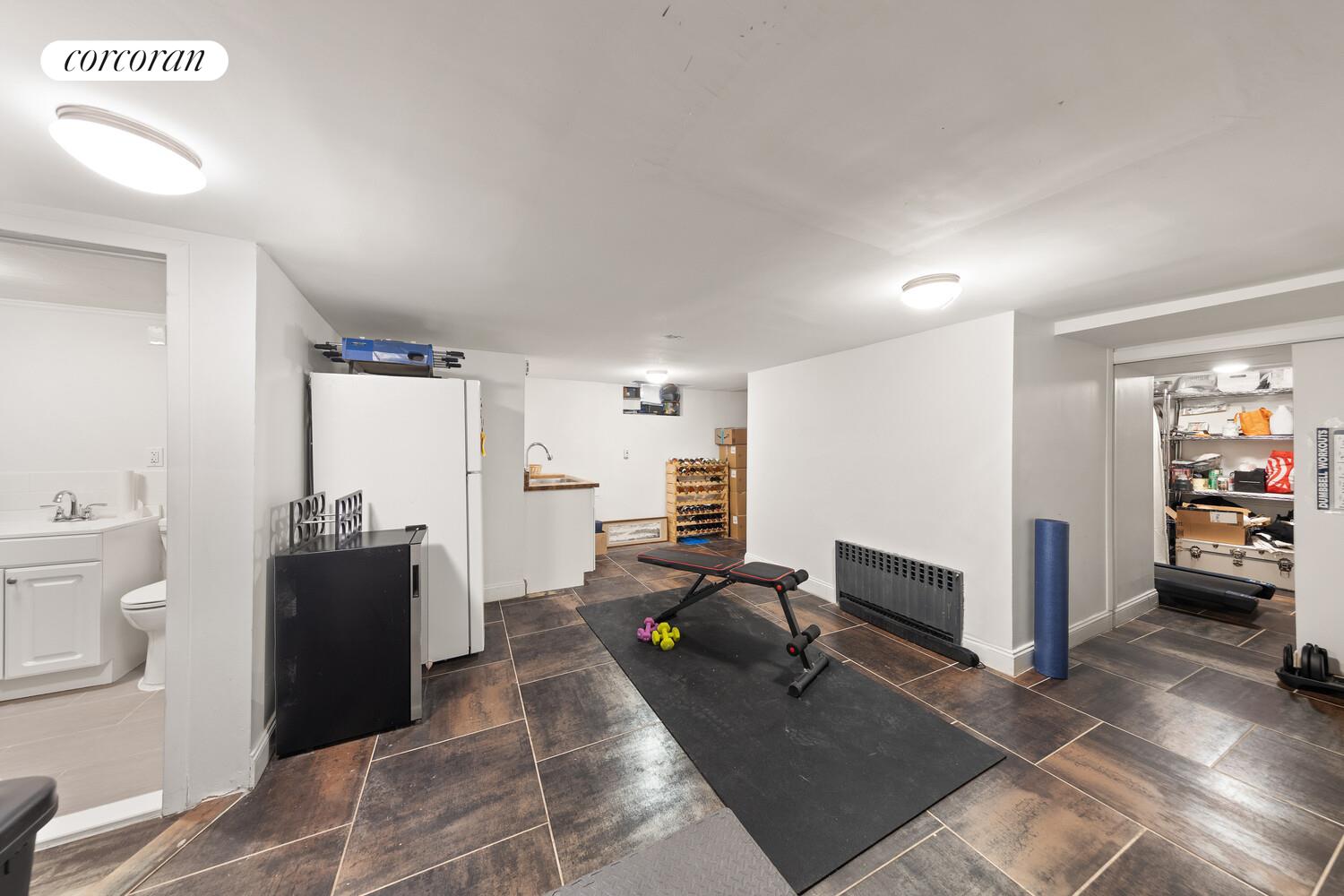 #13 photo, 390 STRATFORD Road, ব্রুকলিন Ditmas Park , NY 11218