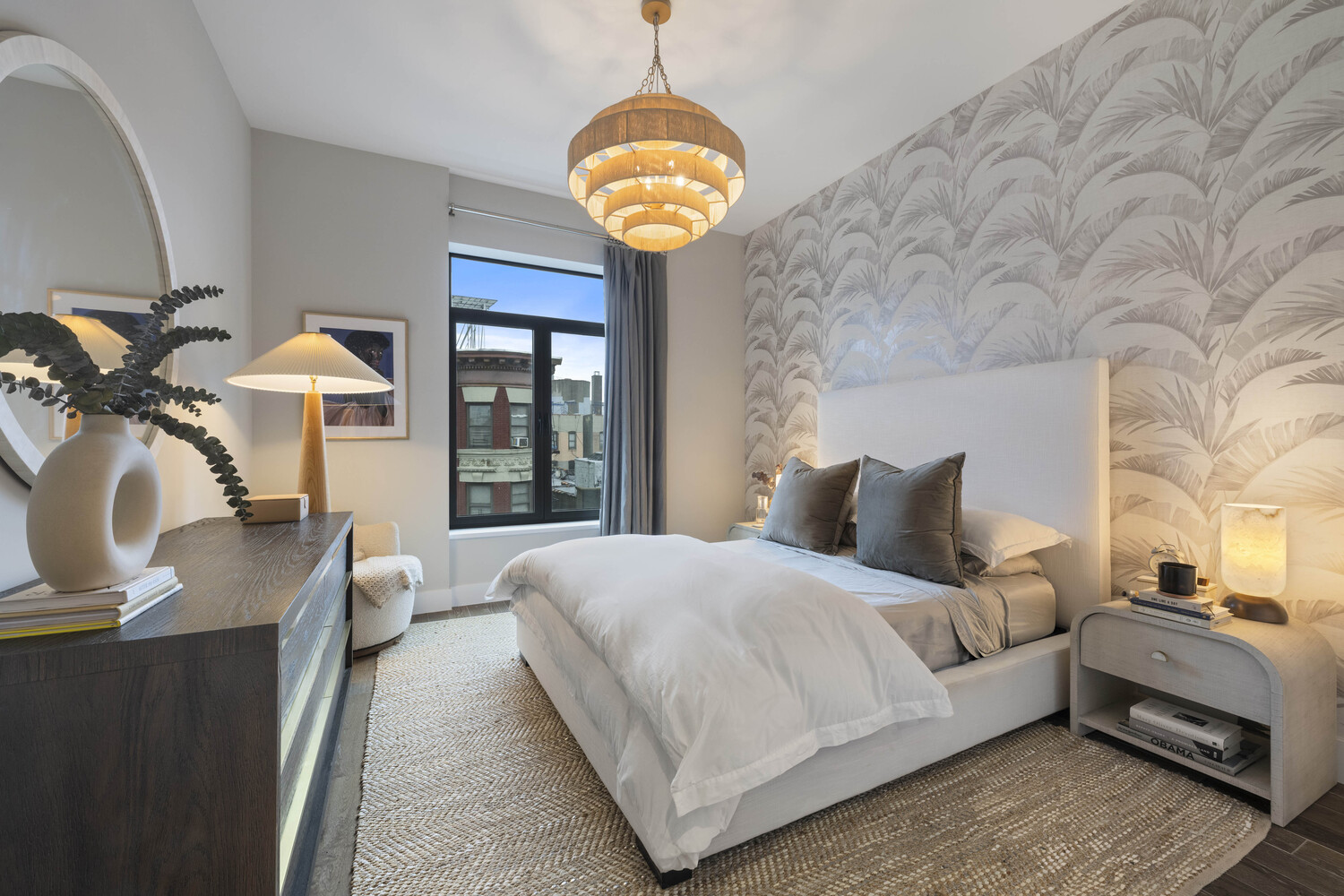 #1 photo, 10 LENOX Avenue, South Harlem , NY 10026