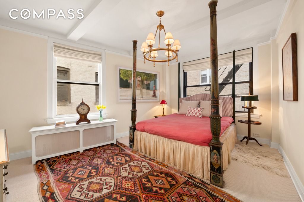 #5 photo, 12 E 97th Street, Upper East Side , NY 10128