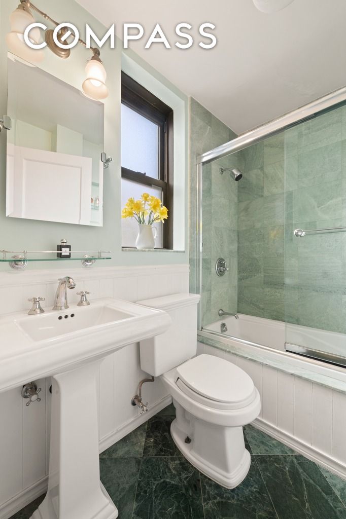 #7 photo, 12 E 97th Street, Upper East Side , NY 10128