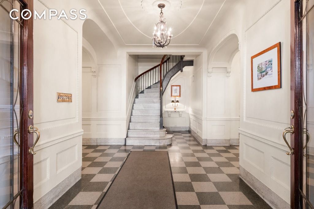 #9 photo, 12 E 97th Street, Upper East Side , NY 10128