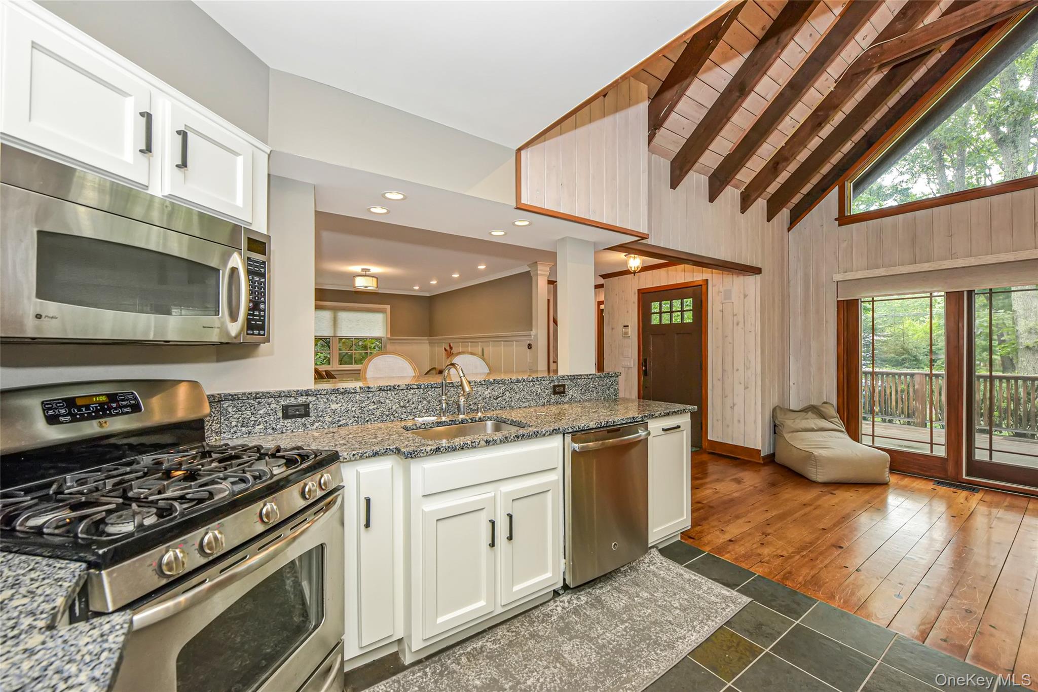 #16 photo, 150 Copeces Lane, East Hampton , NY 11937