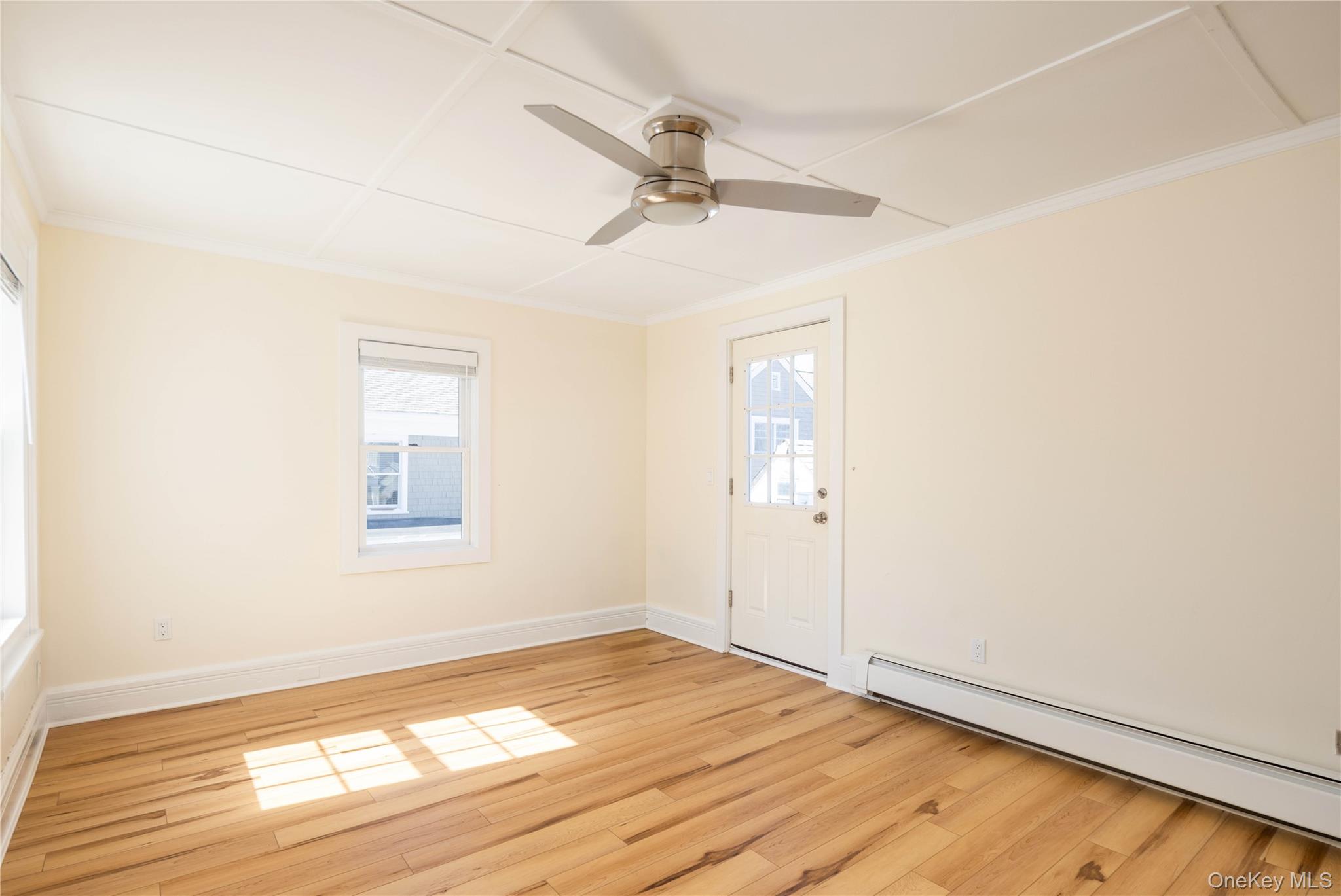 #13 photo, 168 Sterling Street, מחוז סאפוק Greenport , NY 11944