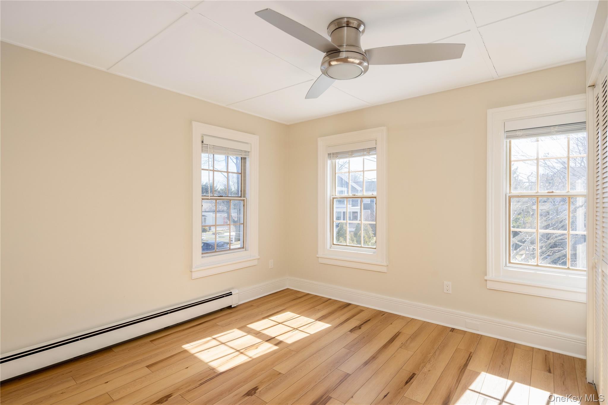 #15 photo, 168 Sterling Street, מחוז סאפוק Greenport , NY 11944