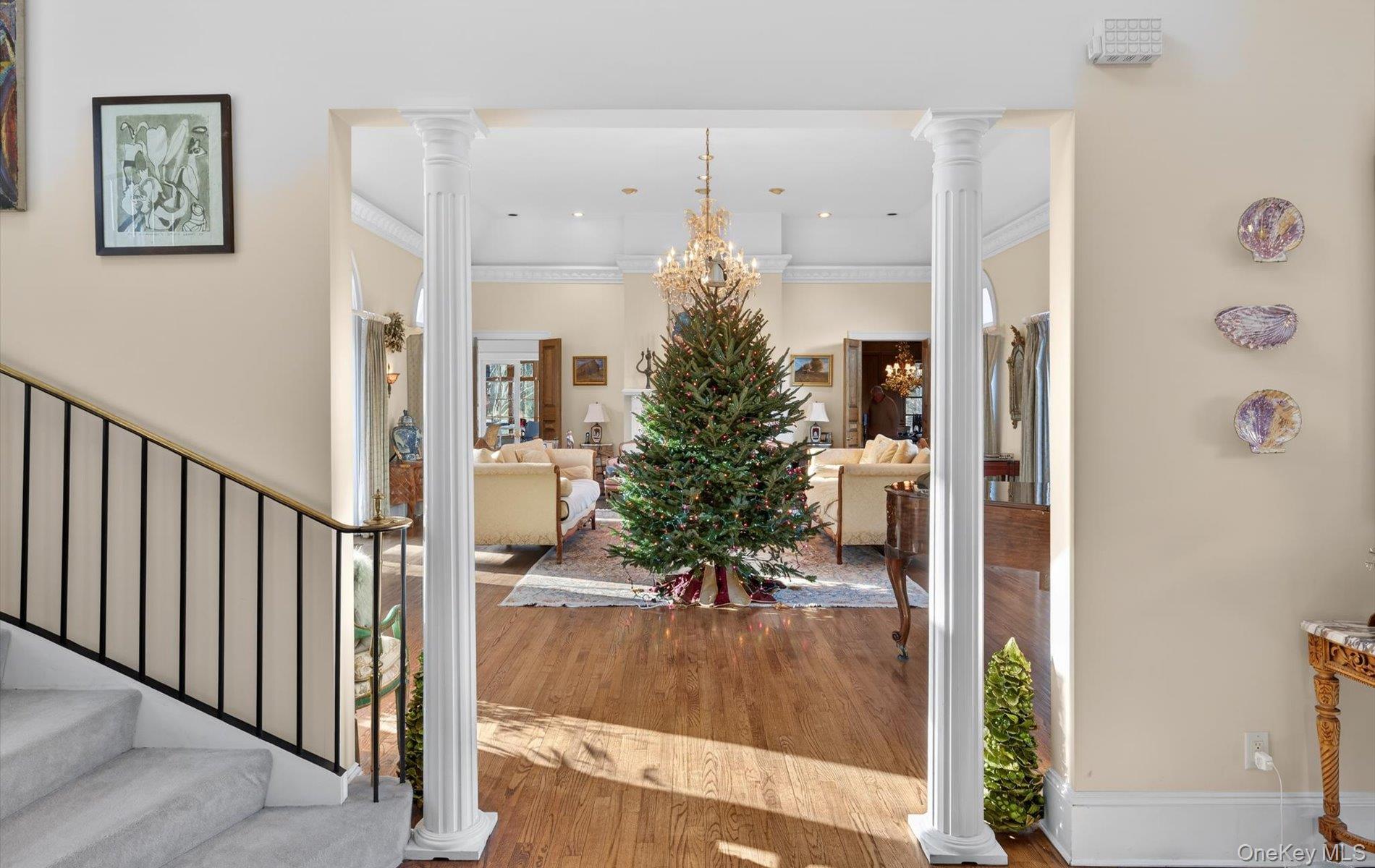 #11 photo, 38 Tiffany Road, Oyster Bay Cove , NY 11771