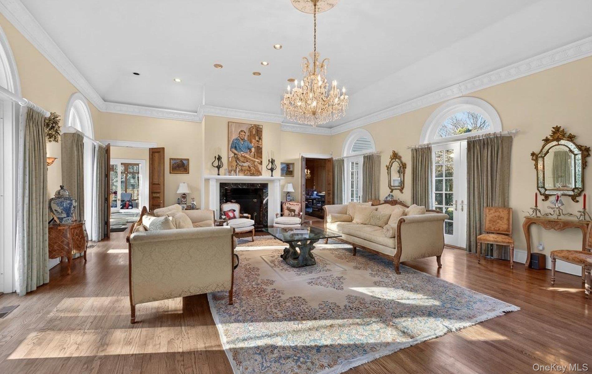 #13 photo, 38 Tiffany Road, Oyster Bay Cove , NY 11771