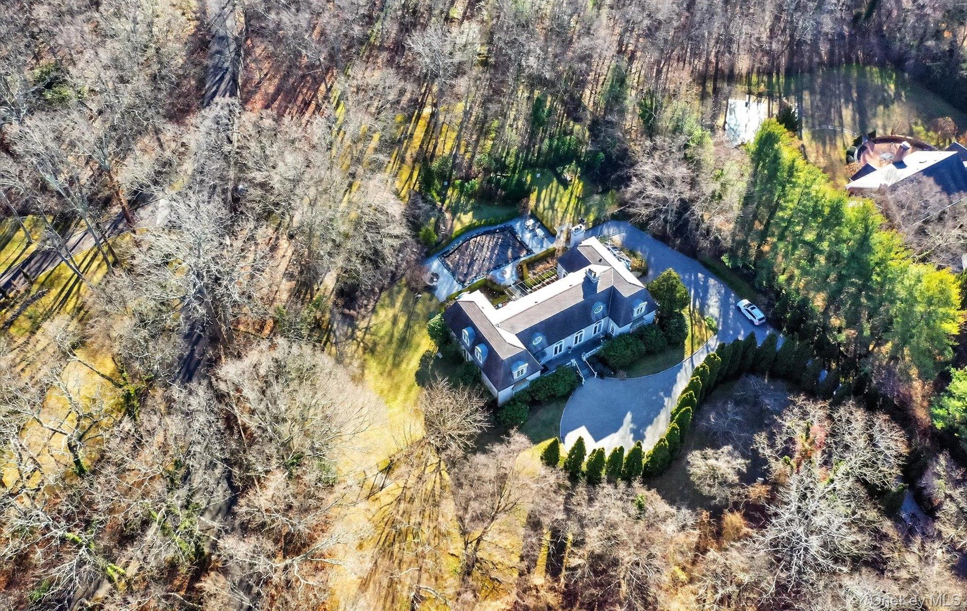 #2 photo, 38 Tiffany Road, Oyster Bay Cove , NY 11771