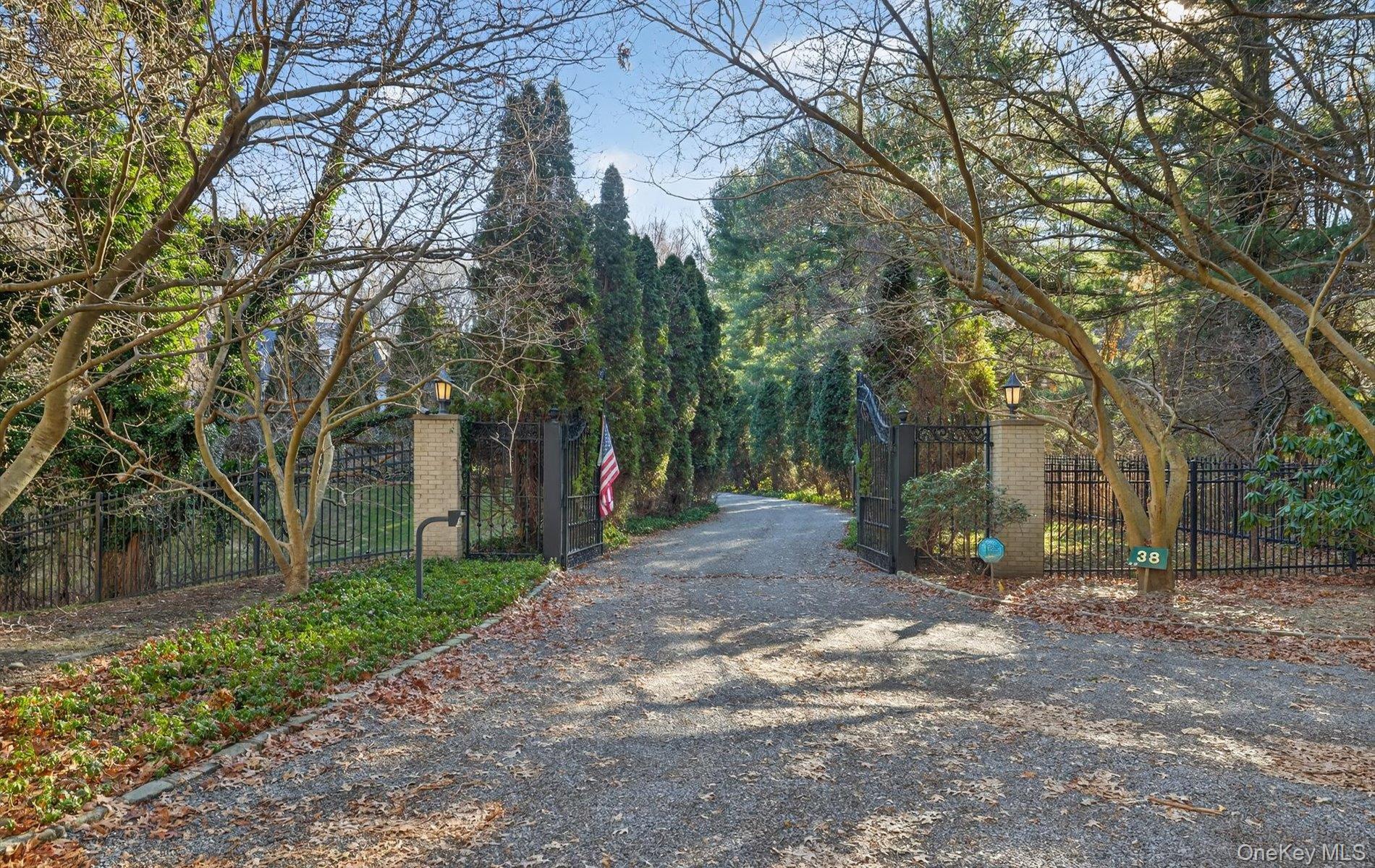 #6 photo, 38 Tiffany Road, Oyster Bay Cove , NY 11771