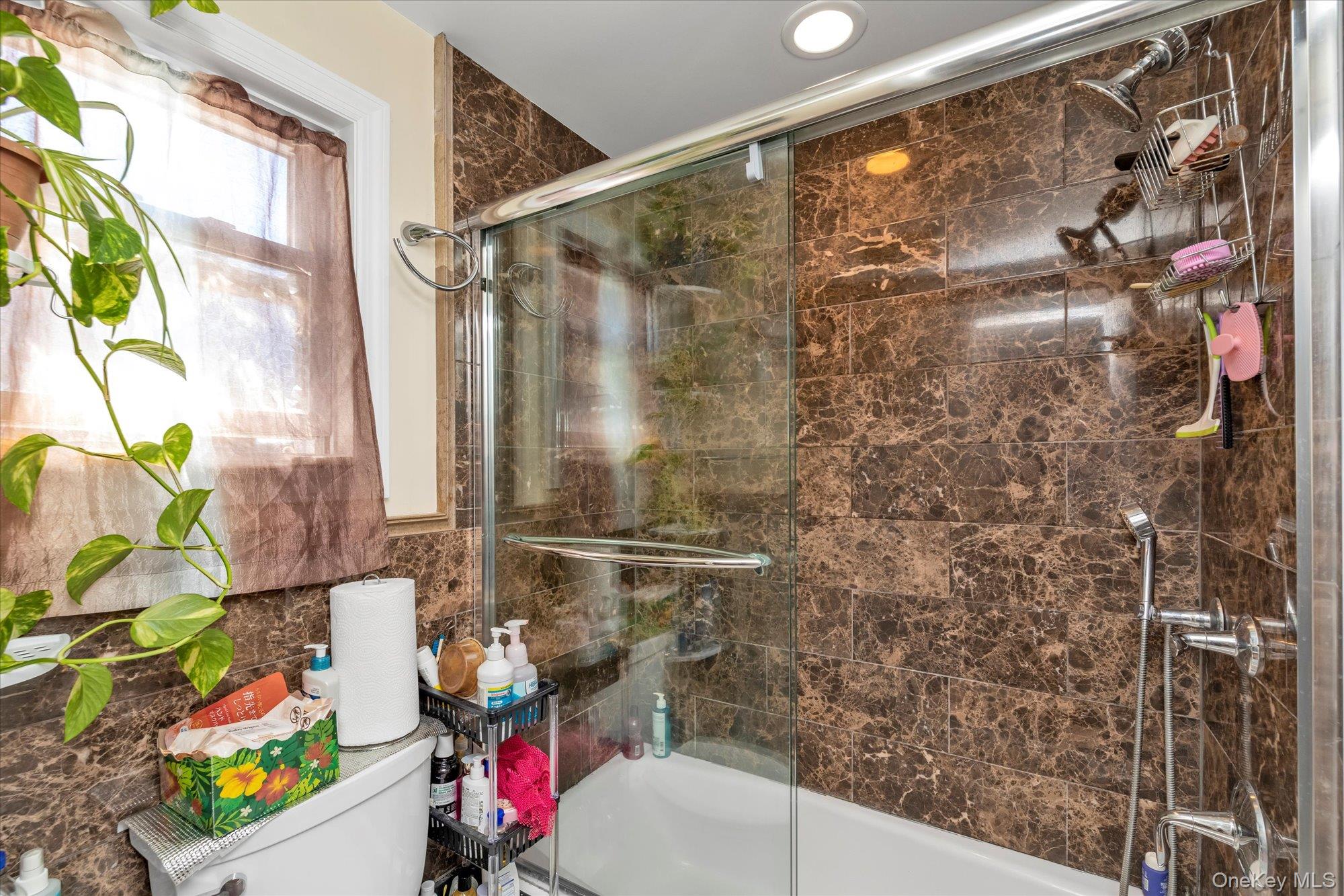 #10 photo, 103 Oakley Avenue, Elmont , NY 11003