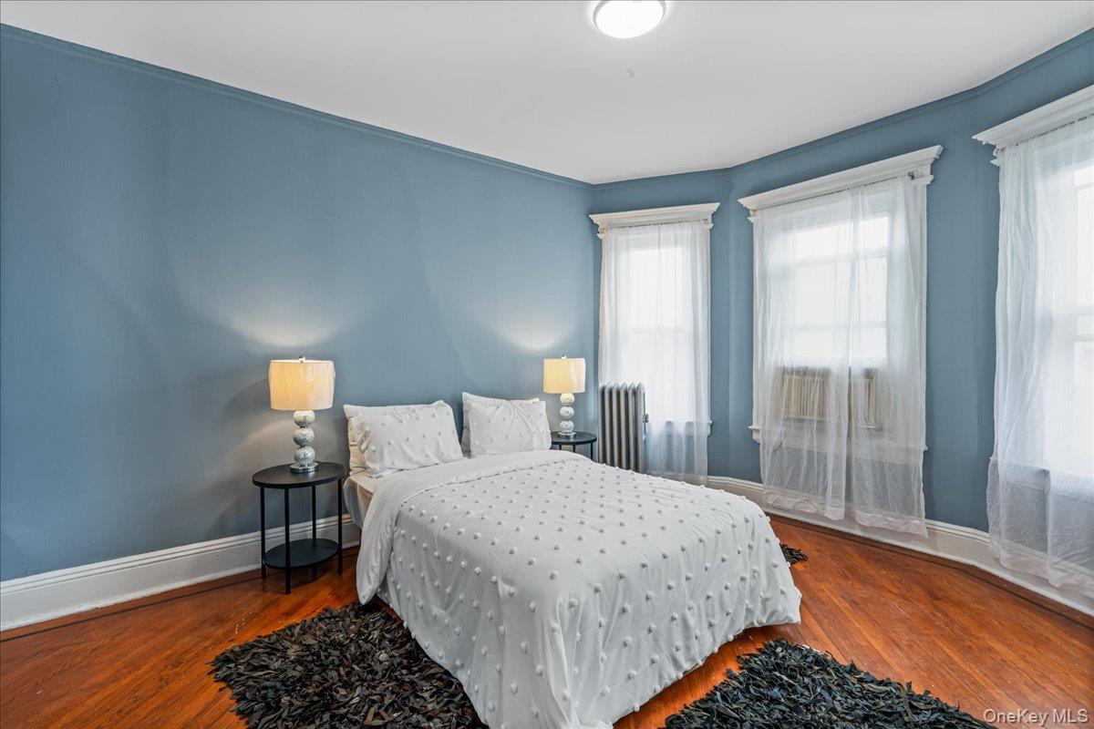 #10 photo, 19619 89th Road, Hollis , NY 11423