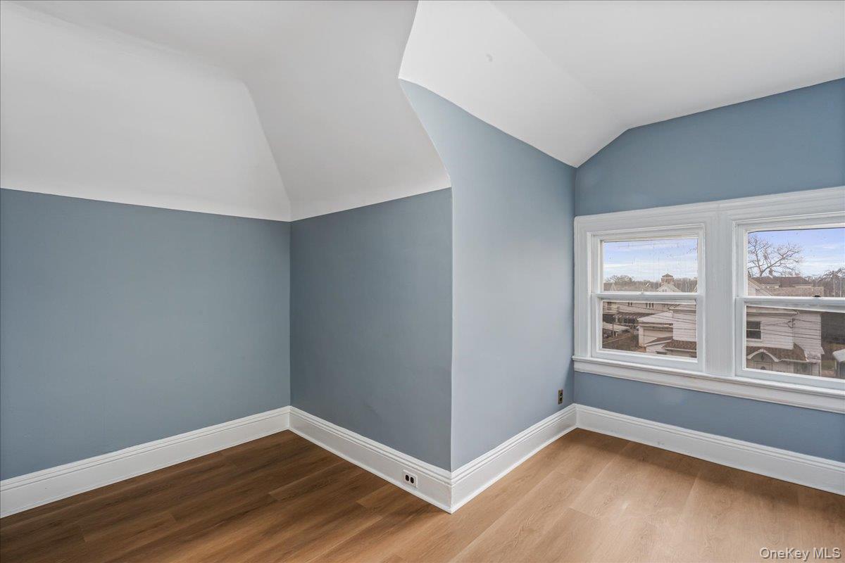 #20 photo, 19619 89th Road, Hollis , NY 11423