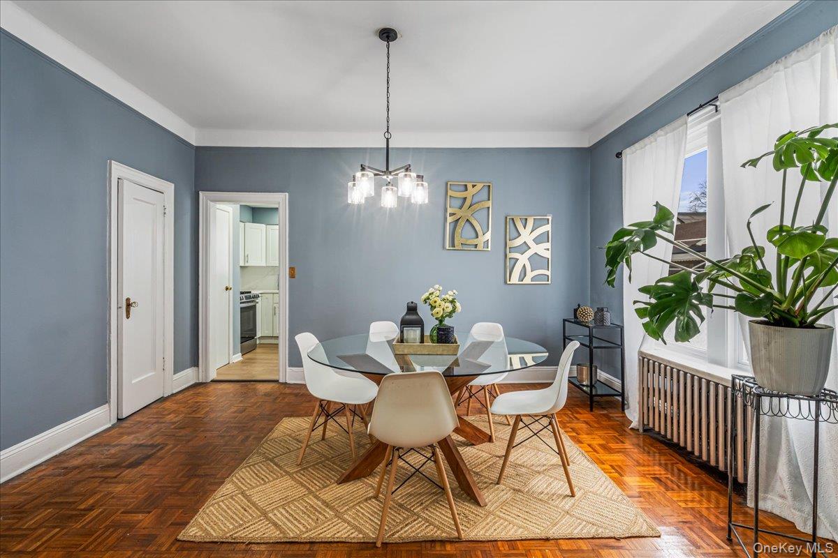 #5 photo, 19619 89th Road, Hollis , NY 11423