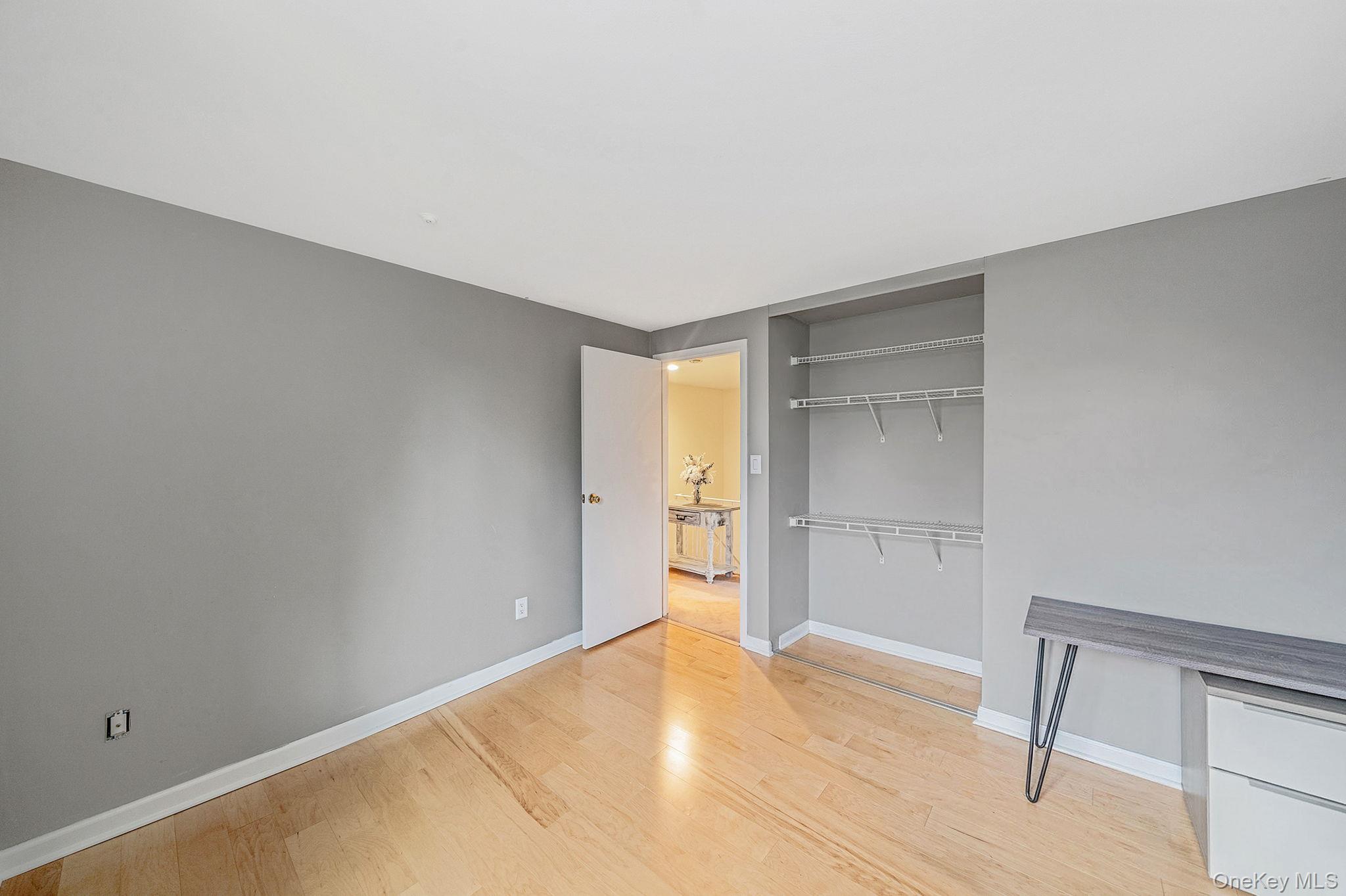 #18 photo, 842 Golf Lane, Medford , NY 11763