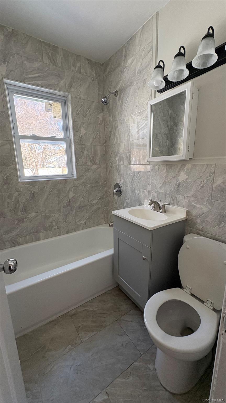 #6 photo, 72 Judith Drive, Coram , NY 11727