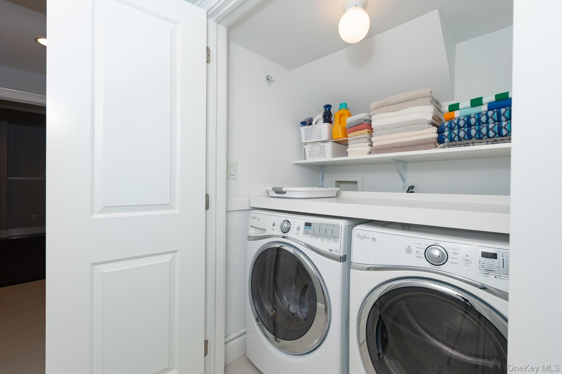 #19 photo, 5 Rosebud Lane, Babylon , NY 11702