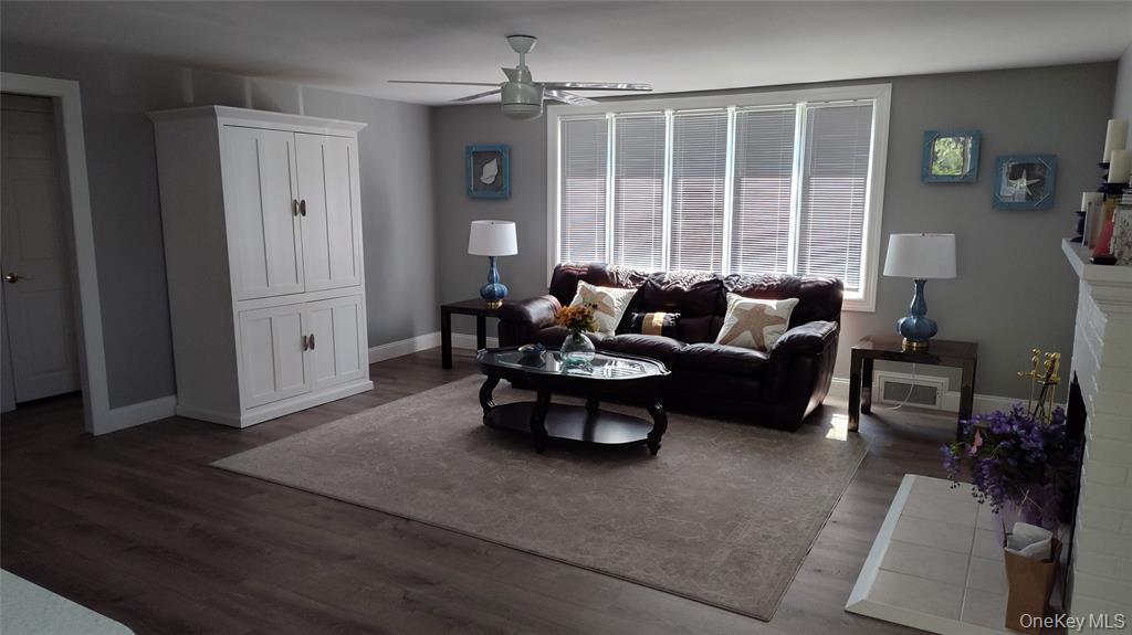 #5 photo, 1 Washington Avenue, Hampton Bays , NY 11946