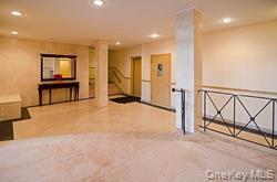 #2 photo, 135 Third Avenue, Mineola , NY 11501