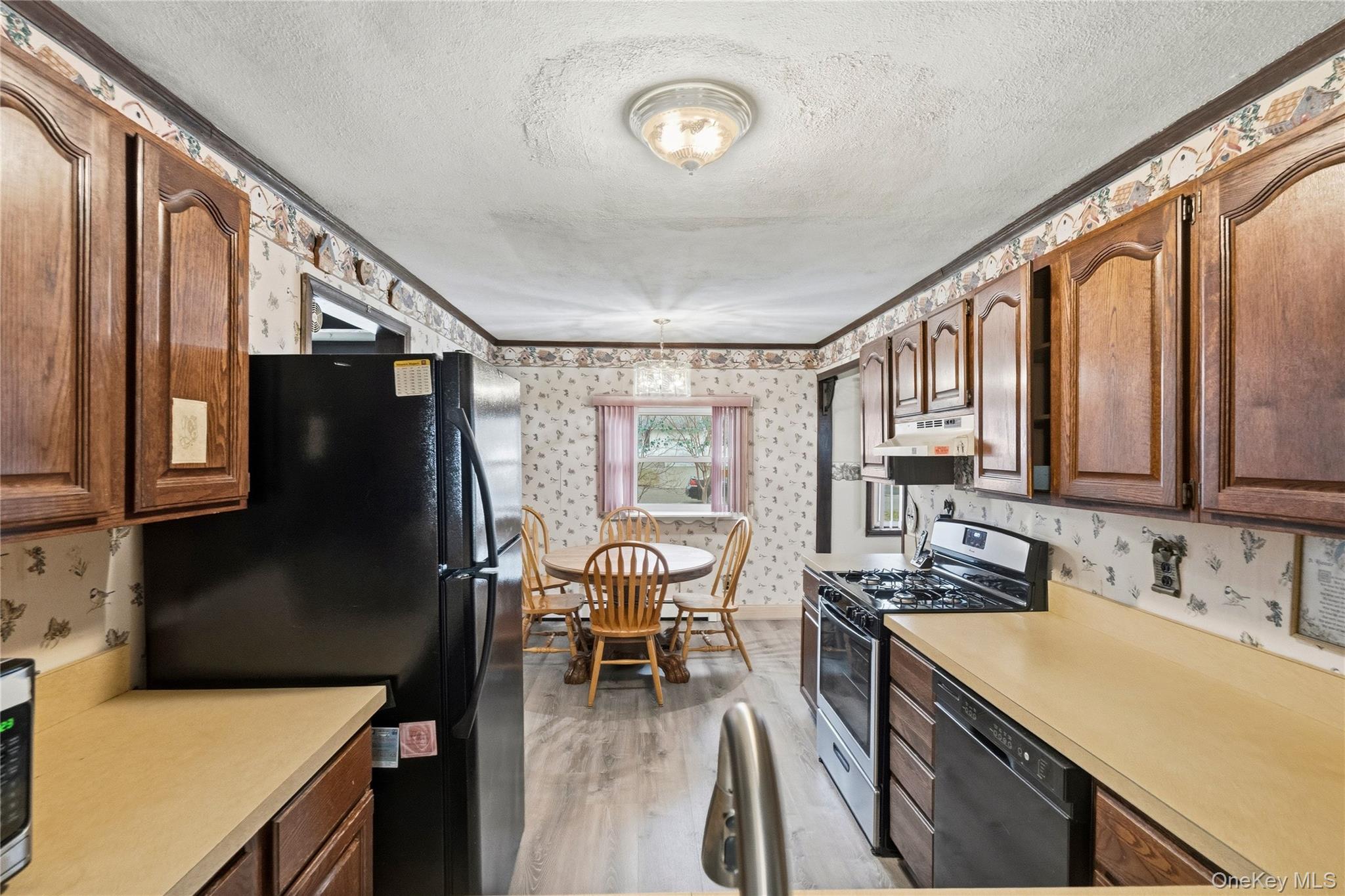 #20 photo, 24 Avenue A, Holbrook , NY 11741