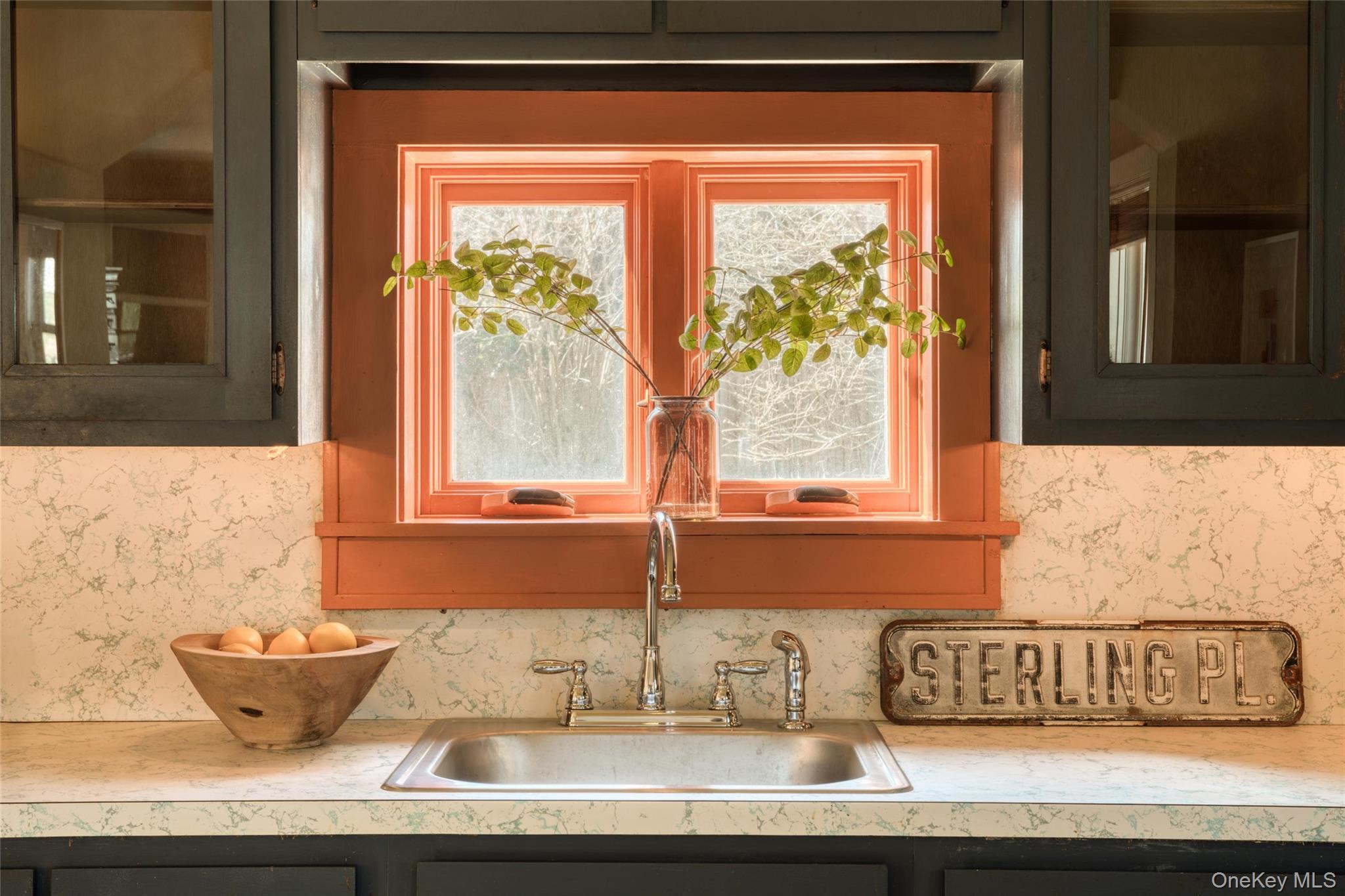 #6 photo, 415 Sterling Place, מחוז סאפוק Greenport , NY 11944