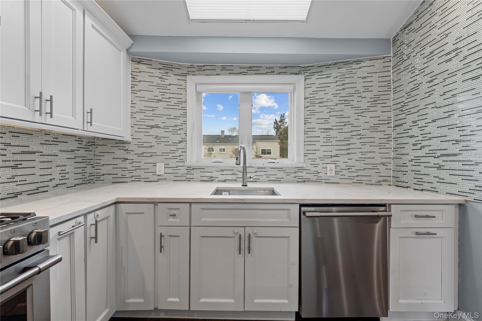 #10 photo, 2812 Covered Bridge Road, নাসাউ কাউন্টি Merrick , NY 11566