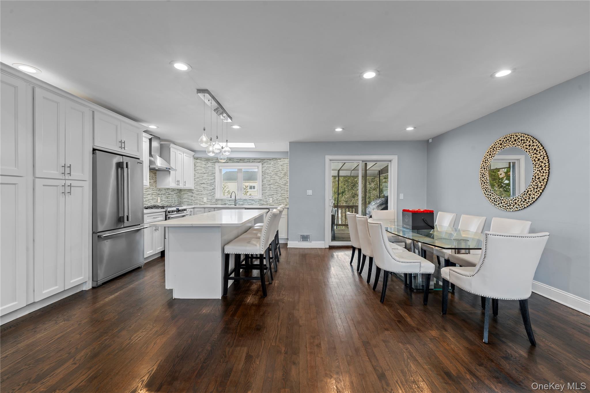 #11 photo, 2812 Covered Bridge Road, নাসাউ কাউন্টি Merrick , NY 11566