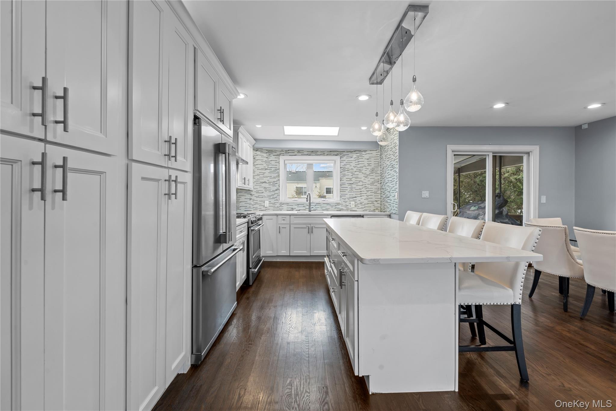 #12 photo, 2812 Covered Bridge Road, নাসাউ কাউন্টি Merrick , NY 11566